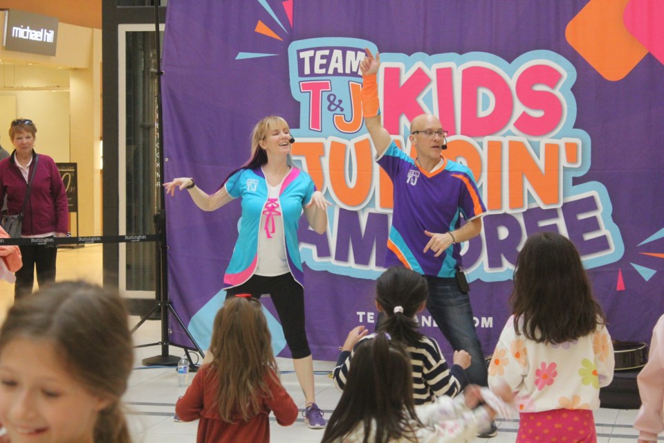 Team T&J were at Burlington Centre March 14 to host the Kids Jumpin’ Jamboree as part of the mall’s March Break event week. Team T&J is a Canadian interactive children’s music and entertainment duo that performs all over North America.