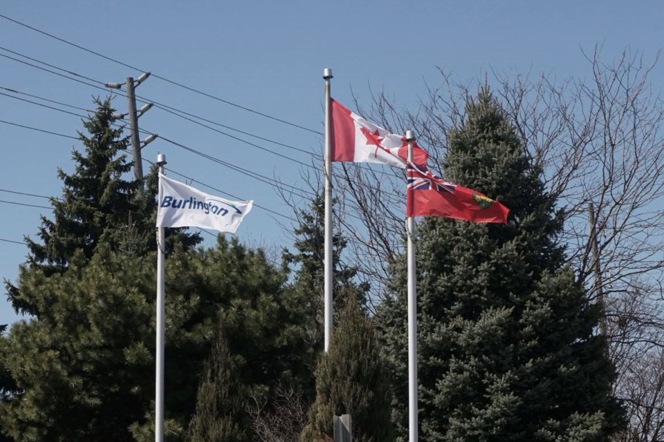 25-04-15-burlingtonflags