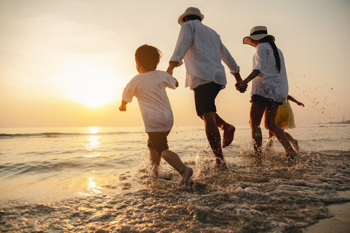 Wellness device urges persons to retain an eye on beach front advisories