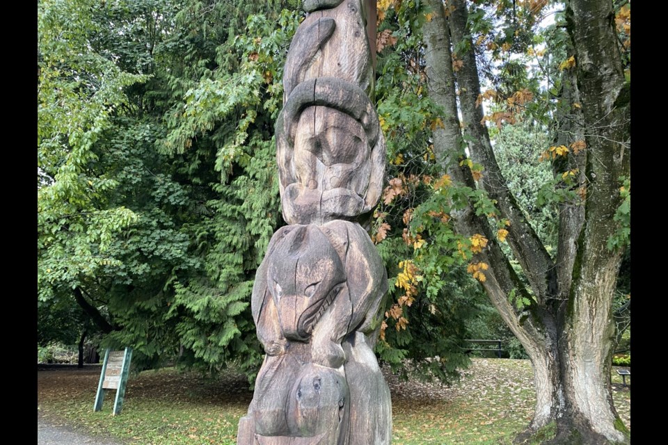 Cosmic Maypole will be removed from Friendship Gardens in New West.
