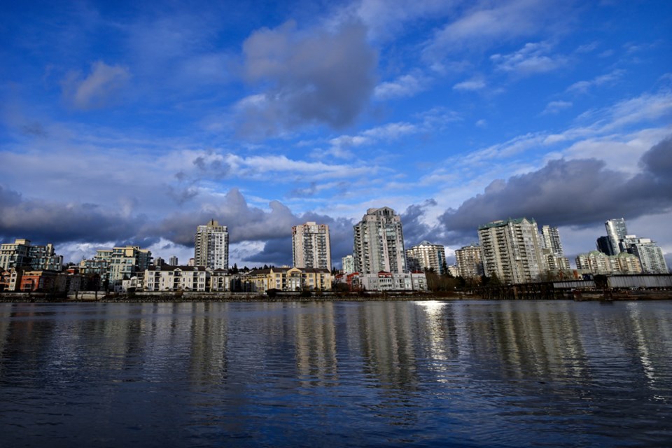 sunshine_quayside_fraserriver01