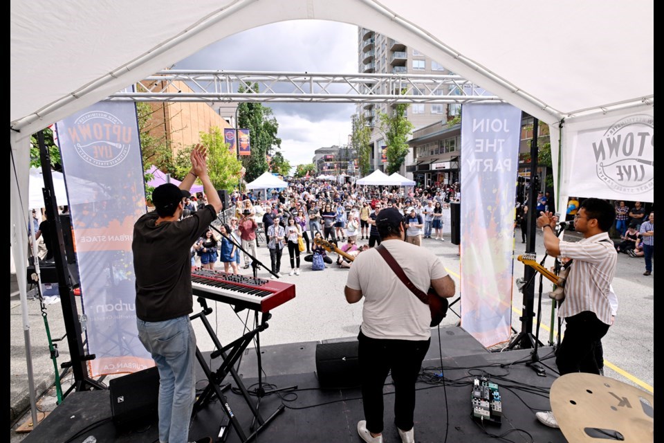 uptown-live-2022-new-west