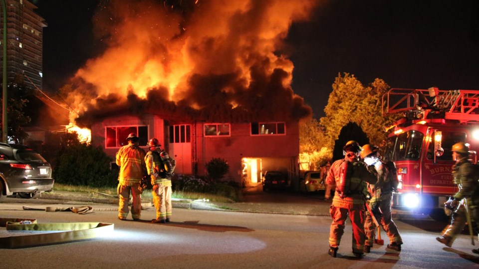 house fire lyndhurst