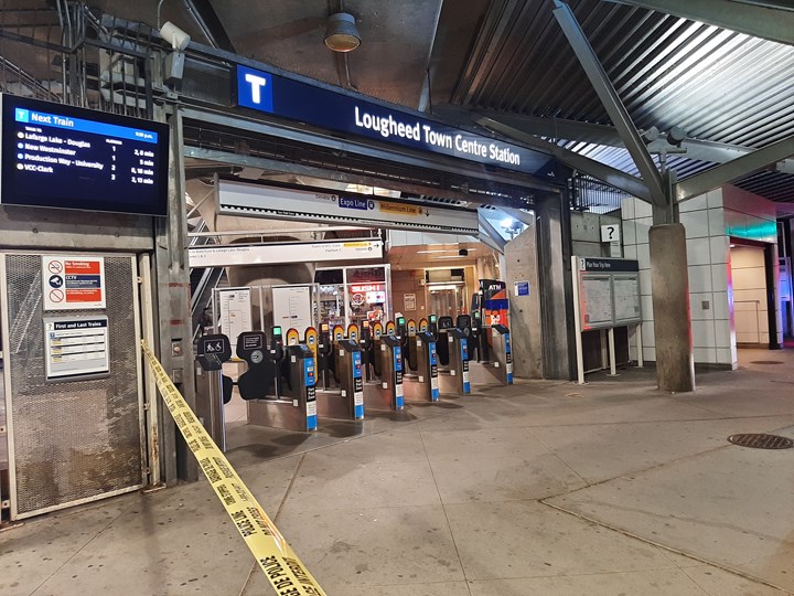 lougheed skytrain stabbing incident