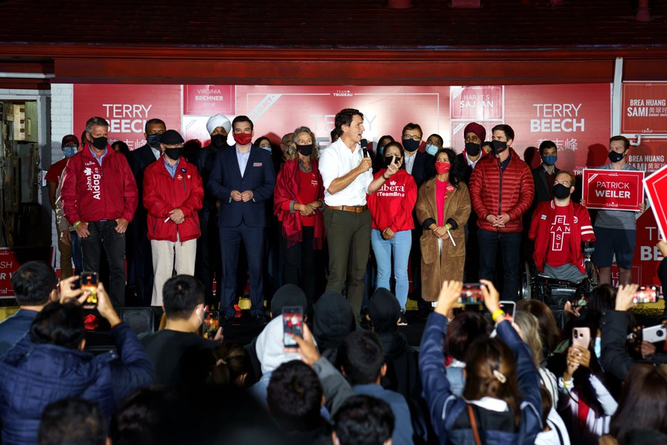 PM Trudeau speaks with supporters in Burnaby. September 19, 2021.