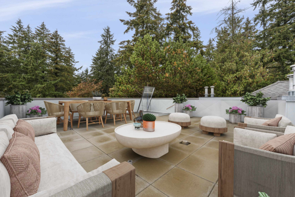 the-rooftop-patio-of-the-least-expensive-townhome-in-burnaby-in-november-at-34-7345-sandborne-ave