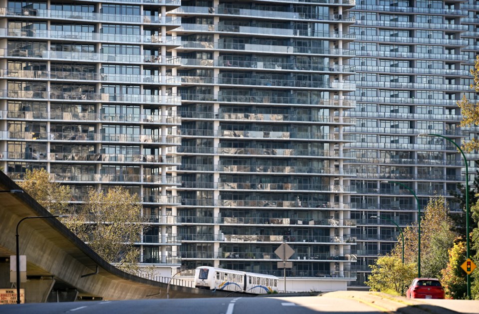 skytrain_brentwoodtowers02
