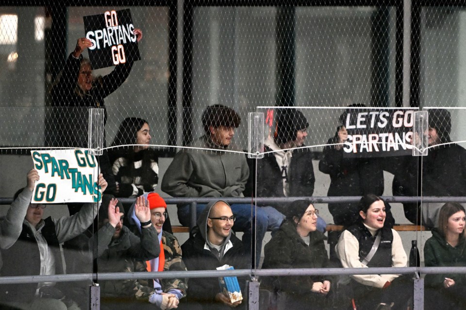 hockeyfans_02