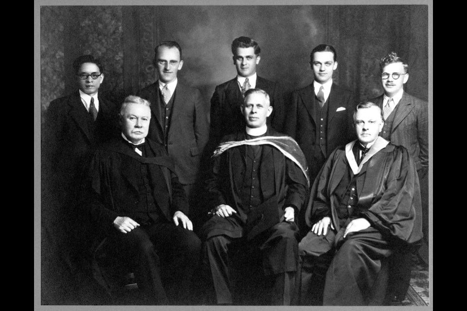 Kyuichi Nomoto among his class of UBC graduates. 