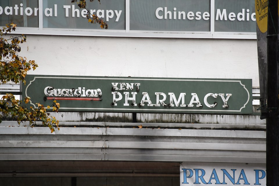 Kent Pharmacy sign