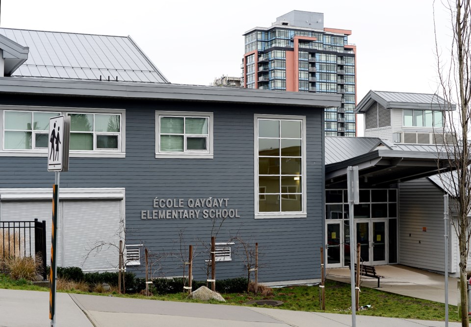 École Qayqayt Elementary