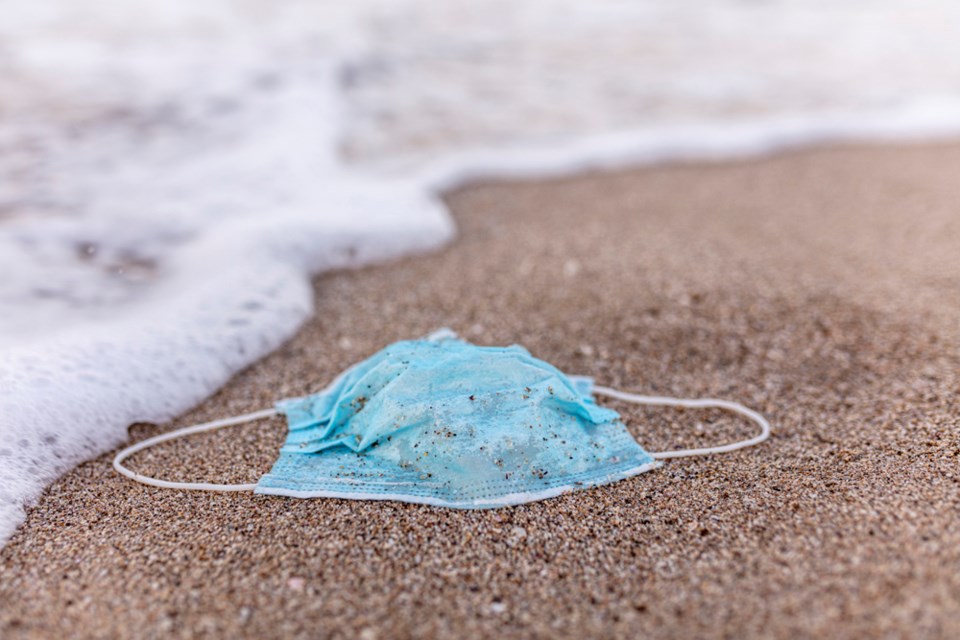disposablemaskoceanpollution