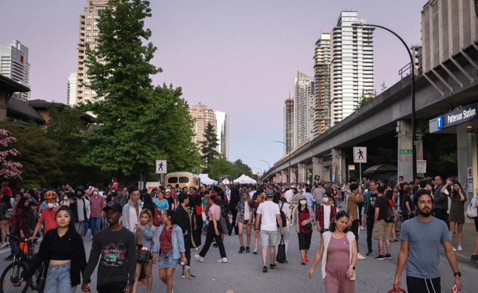 burnaby-streetfest-central-carfree-1
