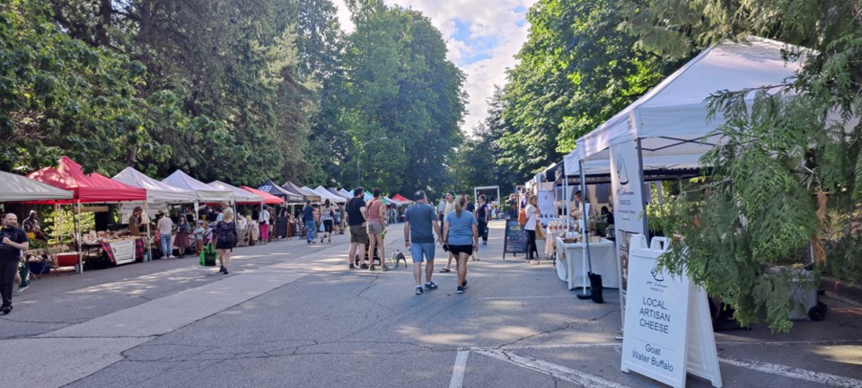 farmers_market_new_west