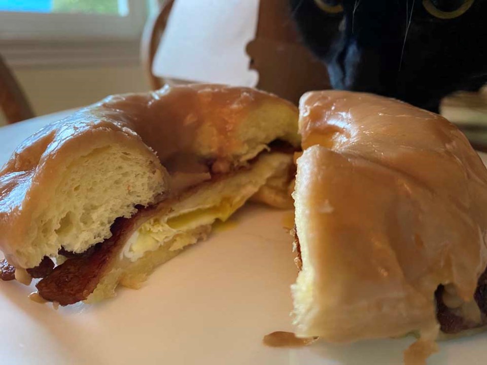 mapledoughnutbreakfastsandwich