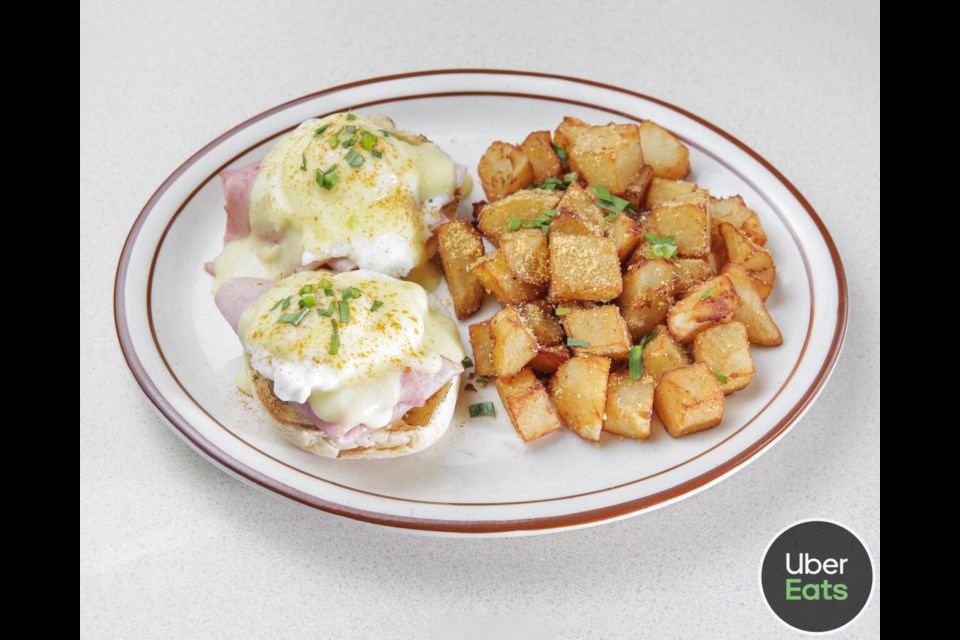 Waffle House Diner's Classic Benny.