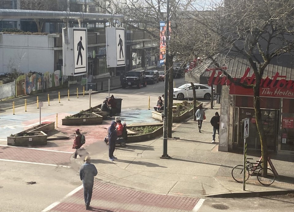 belmontcrosswalkandparklet