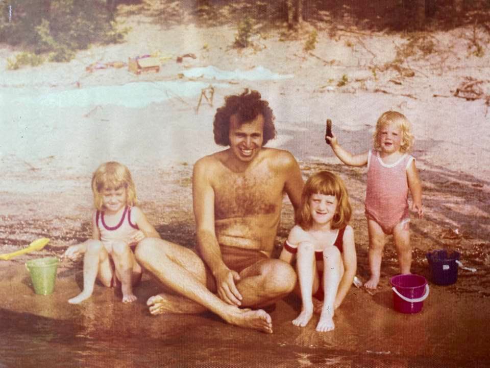 Ron MacLellan and daughters