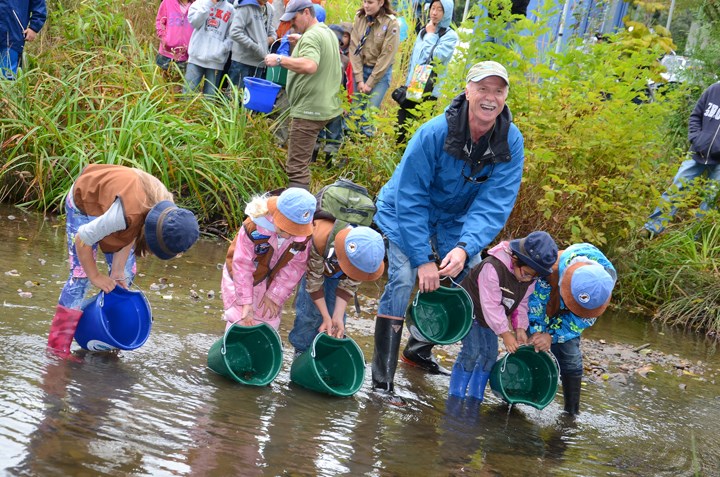 Rivers Day at BCIT with Mark Angelo.

Bby Beavers 7th south west group release fry into Guichon creek