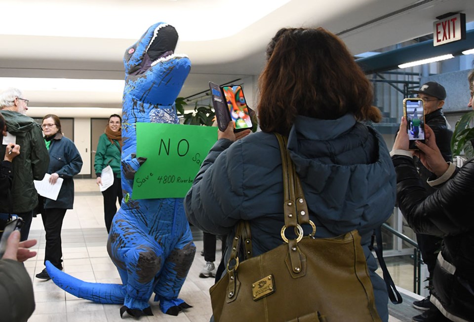 gro-protest-at-burnaby-city-hall-march-13-2023