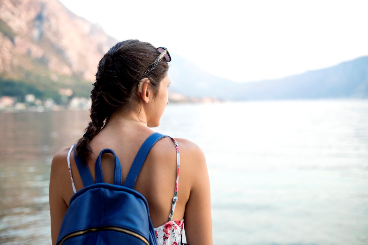 Travelling with hearing aids: travel advice for your next vacation