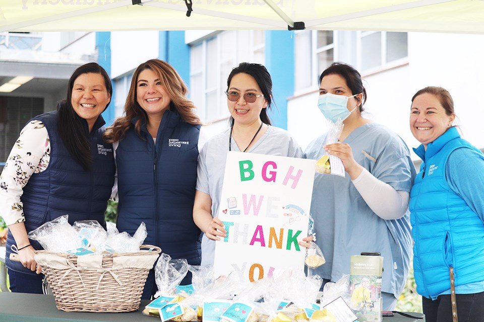 Parc retirement living organized free coffee and treats for front line workers as a thank you for their work during the COVID-19 pandemic. 