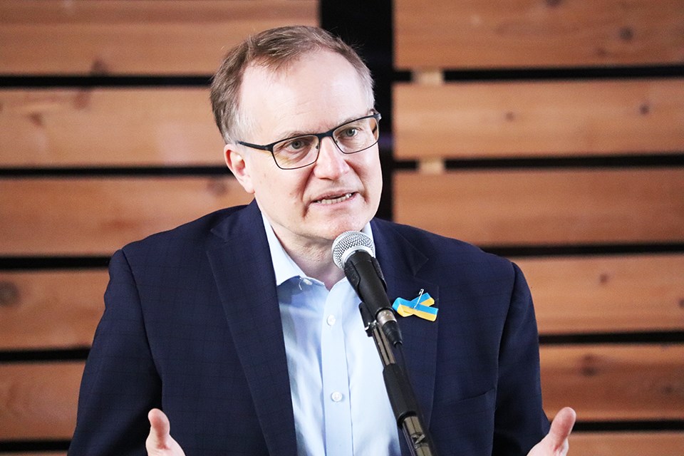 ‘This will make a big difference’: New Westminster-Burnaby MP Peter Julian pleased to see dental care in 2022 federal budget