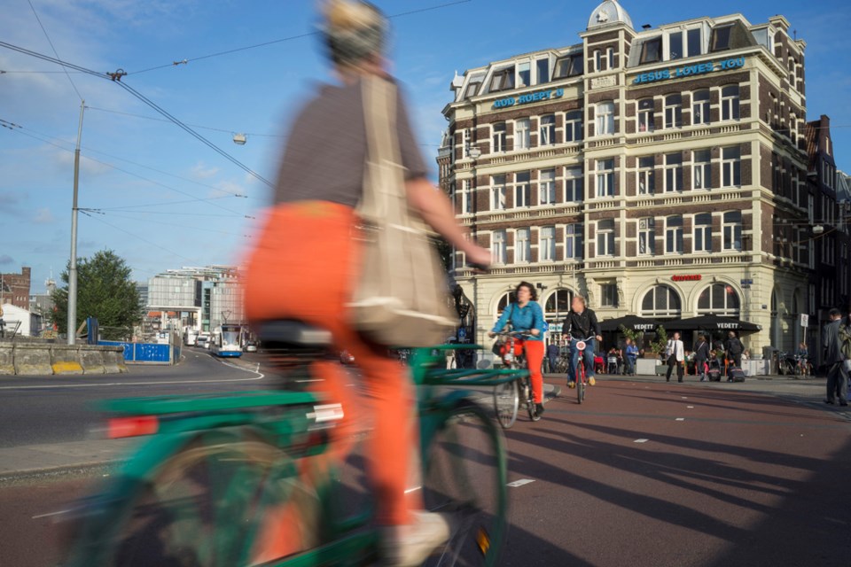 cycling_in_netherlands