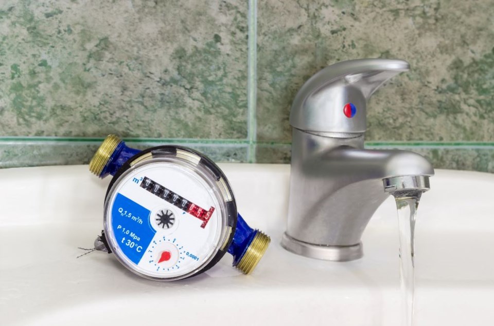 gettyimages-831590150-water-meter