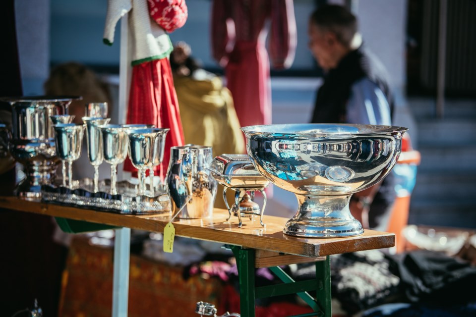 gettyimages-cartrunksale