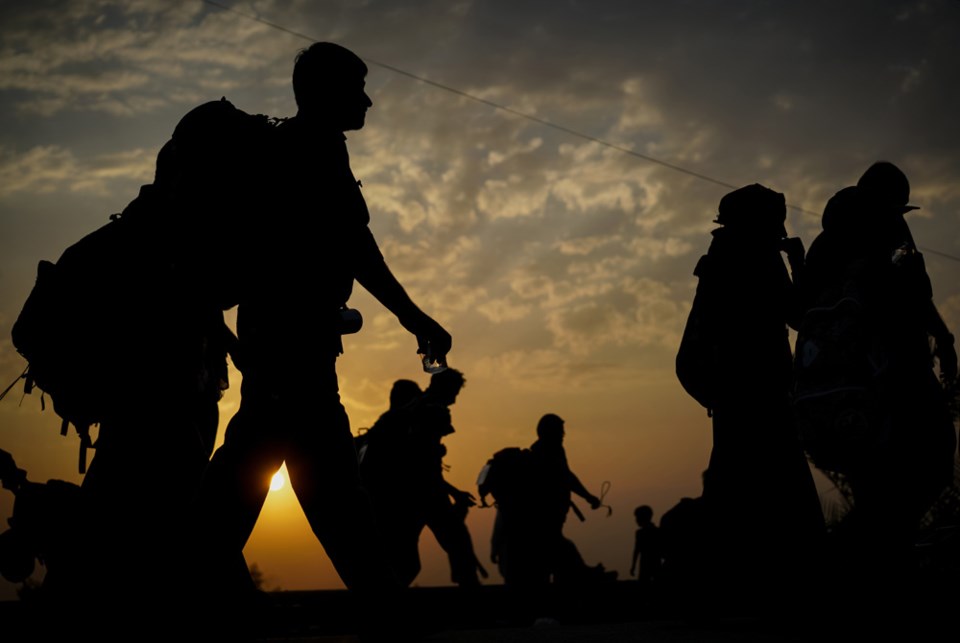 migrants_refugees_border