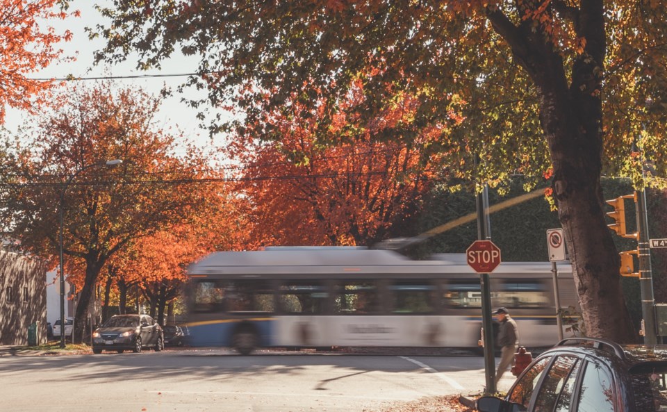Bus service in Fall