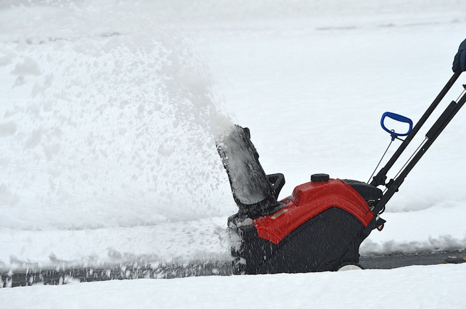 snow_blower_sidewalk