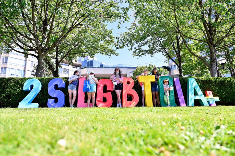 web1_burnabypride2022-sign_1