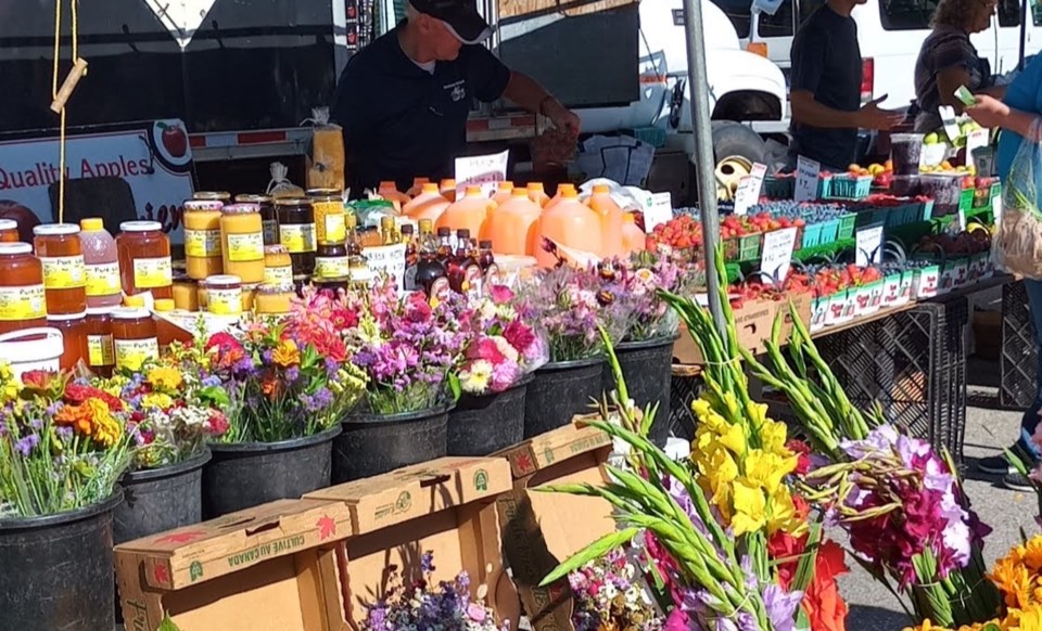 20210816 Cambridge Farmers Market by Jill Summerhayes