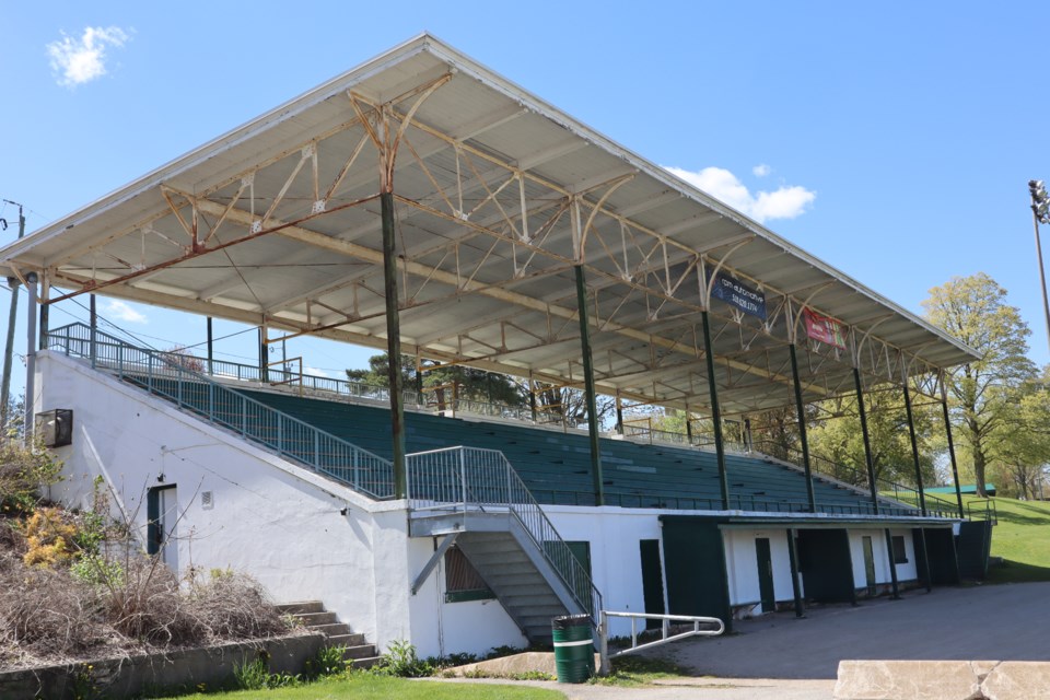 Dickson Park Grandstand