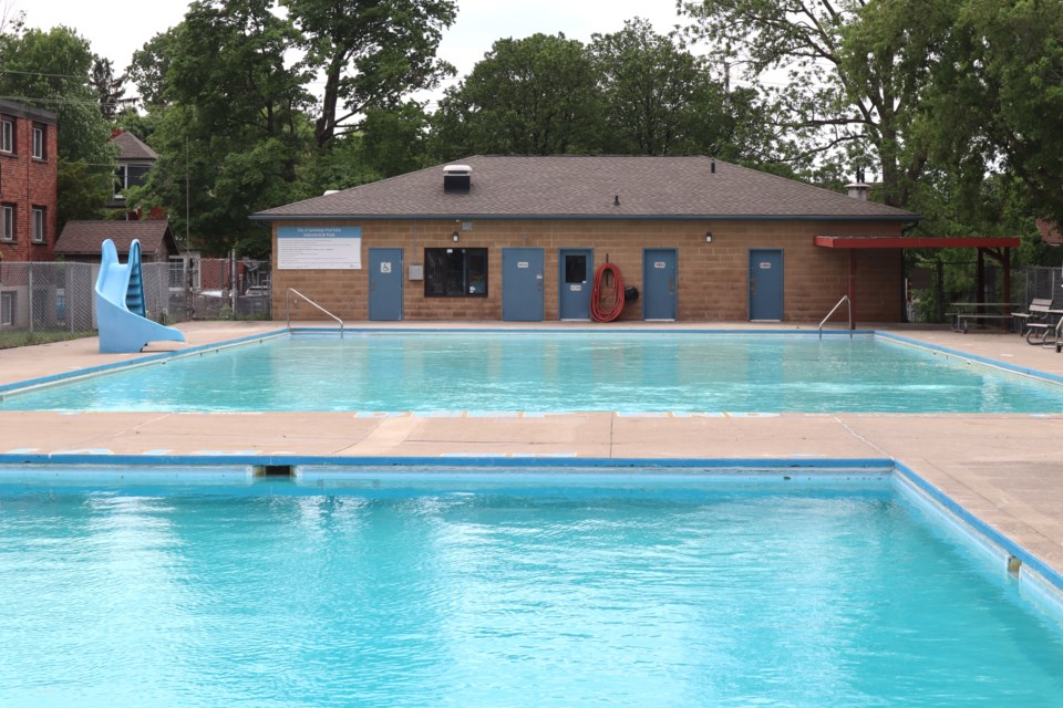 2021-05-26 Ed Newland Pool