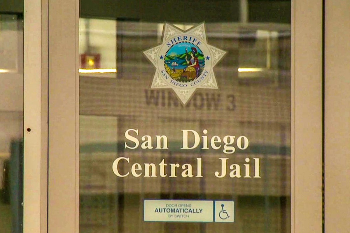 how to beat jail body scanners