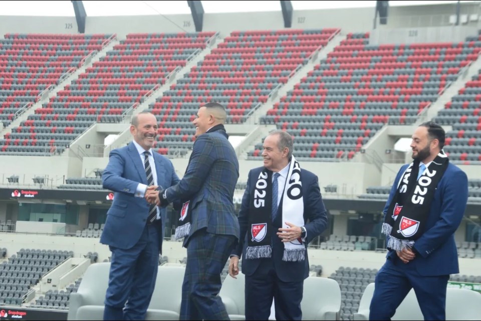 Manny Machado greets MLS President Don Garber. They are joined by businessman Mohamed Mansour and Sycuan Band President Cody Martinez. Photo: Horacio Rentería/El Latino San Diego.