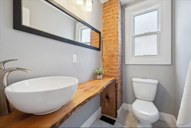 22-Audrey Ave 020