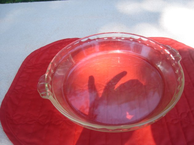 NEW LARGE PYREX BAKEWARE SCALLOPED PIE PLATE- clear glass ...