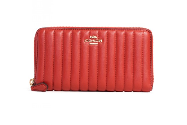 Coach-Accordion-Zip-Wallet-Linear-Quilted-1941-Red-Front-scaled