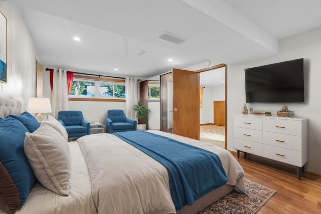 Virtual Staging AI - 033-2hamilton-33 - October 17, 2024 17_28