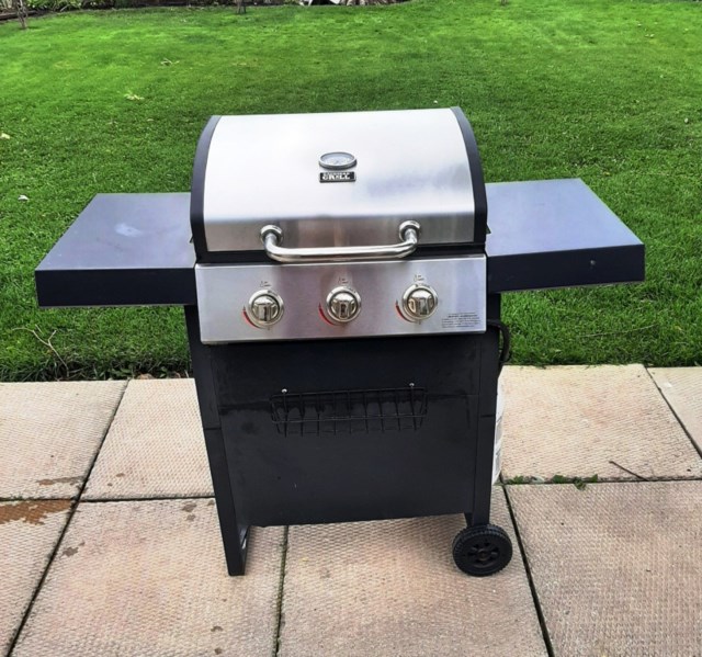 BBQ Backyard Grill