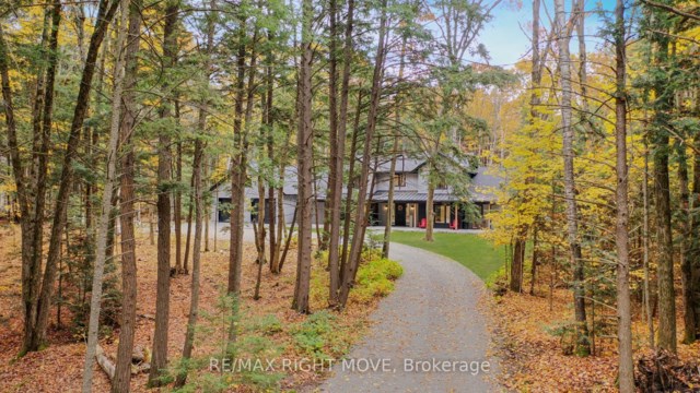 1025 Davis Dr