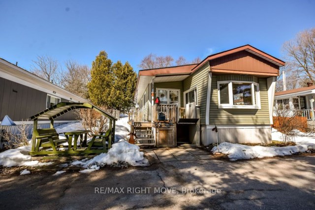 26 Dunn Ave