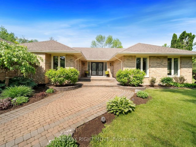 1948 Carriage Court