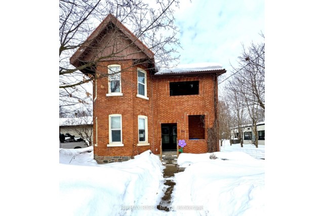 264 Mississaga