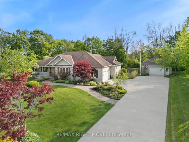 4672 Zachary Cres
