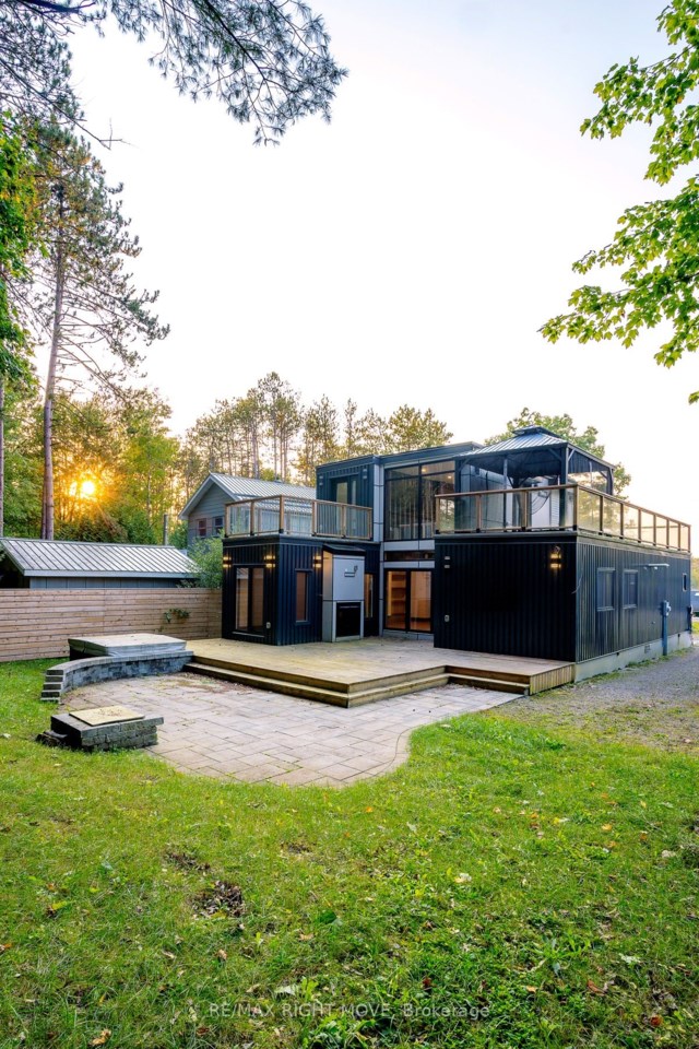 91 Andrew Dr